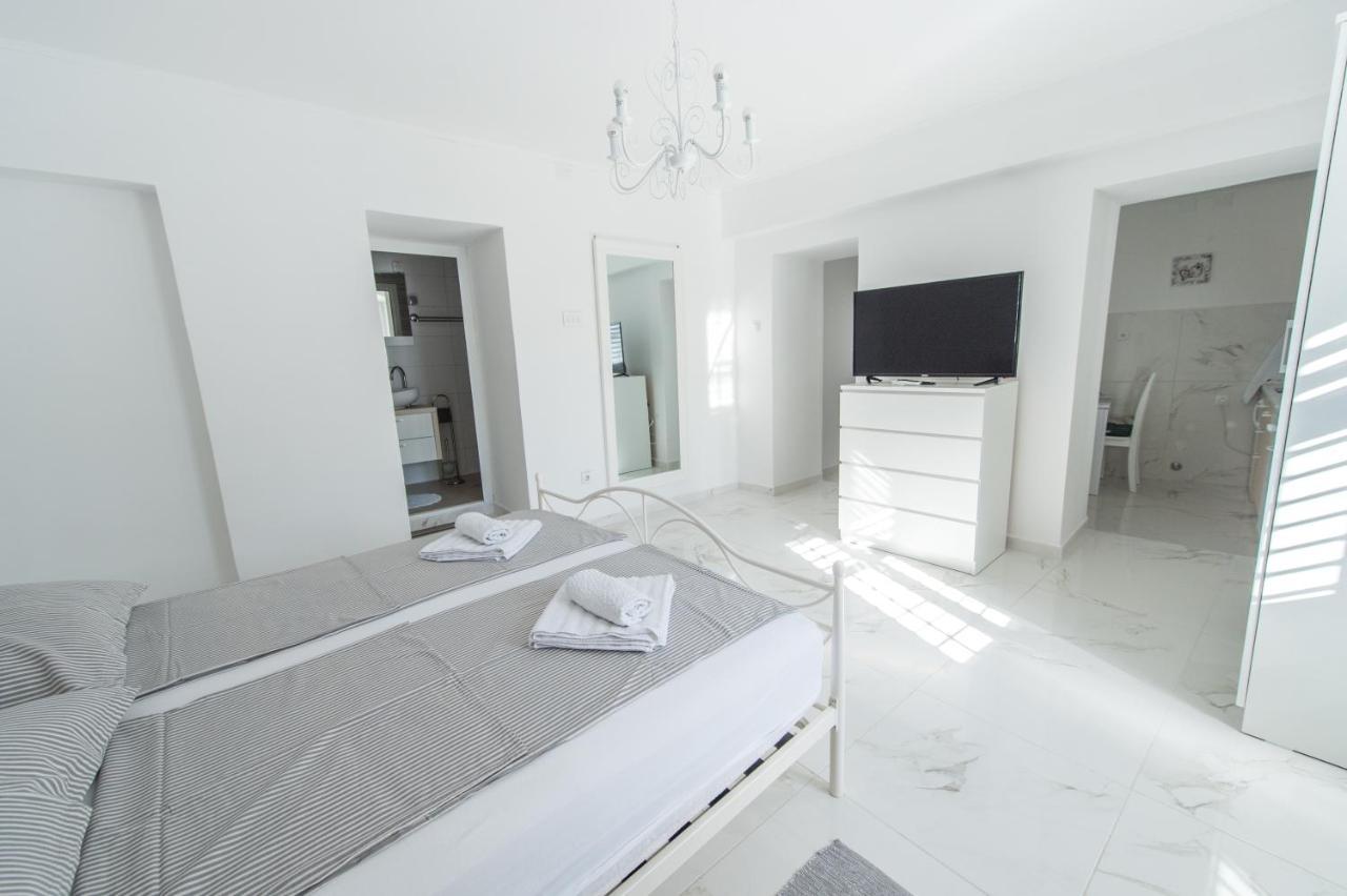 La Casa Di Pietra Apartment Krk Exterior photo